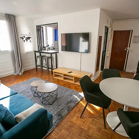 Luxury Batignole Apartment *